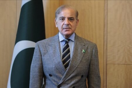 PM Hails PSX Achievement as KSE-100 Index Reaches Historic 100,000 Mark